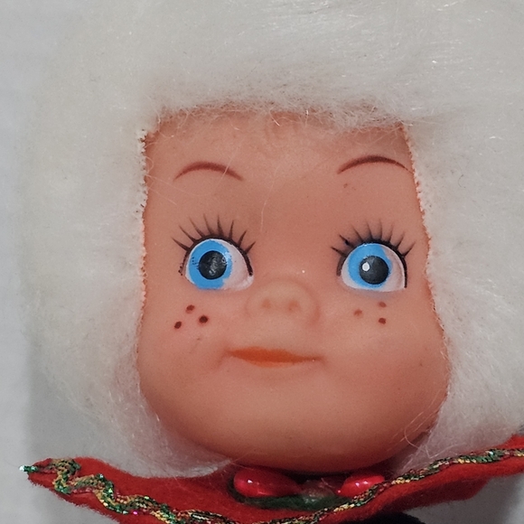 Mrs. Santa Claus Ornament Magnet Vintage Rubber Face Christmas Clause - Picture 3 of 9